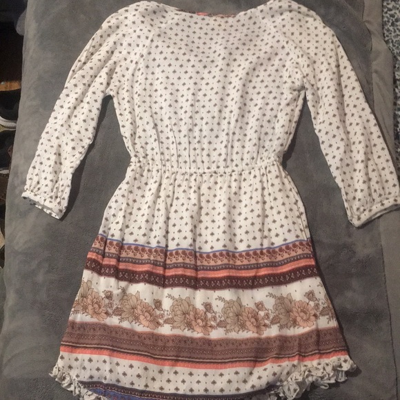 O’Neill Dress - Picture 4 of 5